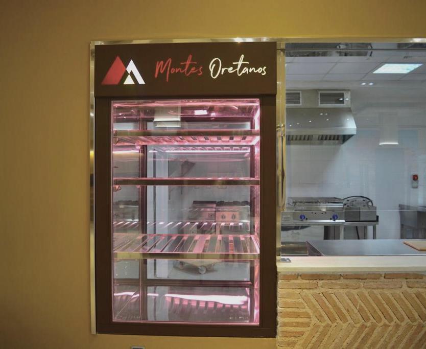 Hotel-Asador Montes Oretanos Pulgar 외부 사진