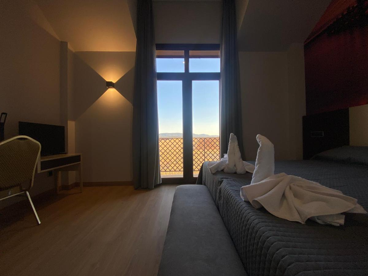 Hotel-Asador Montes Oretanos Pulgar 외부 사진